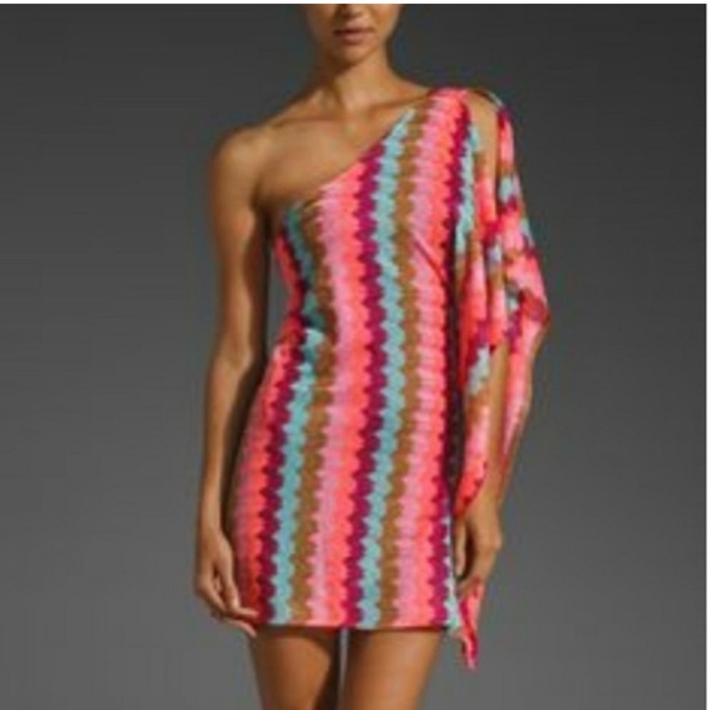 Karina Grimaldi Wilhelmina One-Shoulder Chevron Knit Mini Dress Sz Small Resort